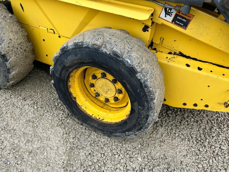 new-holland-ls170-image-16