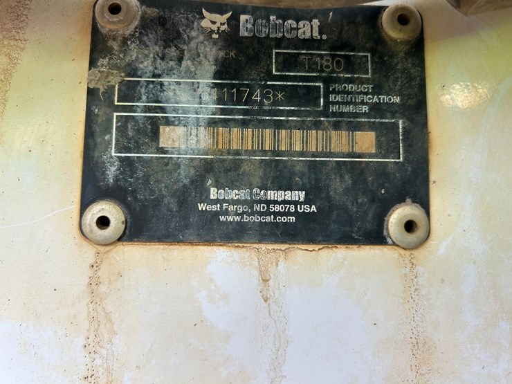bobcat-t180-image-26