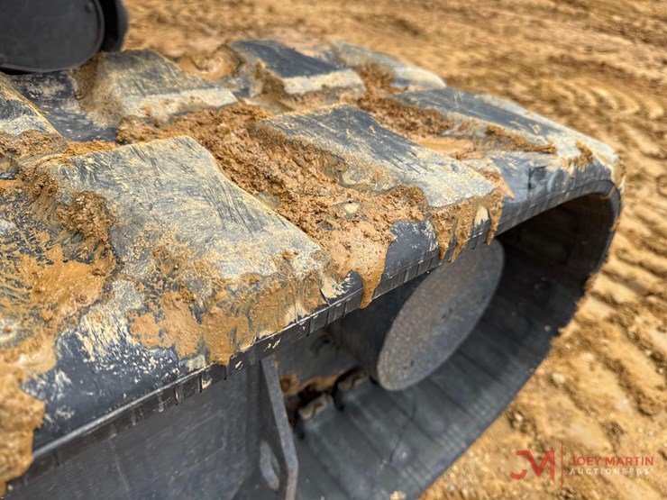 2024-john-deere-50p-mini-excavator-image-15