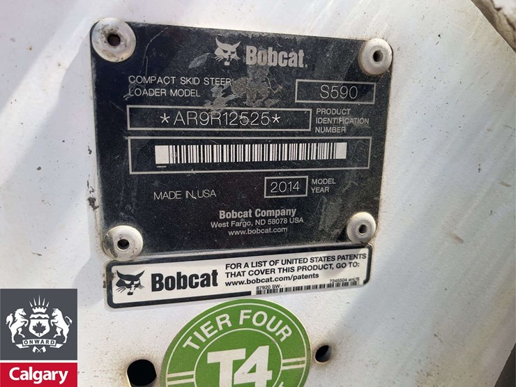 2014-bobcat-s590-image-21