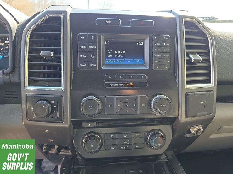 2015-ford-f150-xlt-image-22