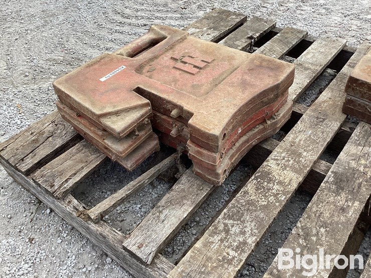 international-front-tractor-weights-image-11