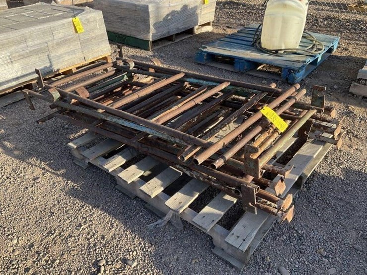 pallet-of-scaffolding-image-4