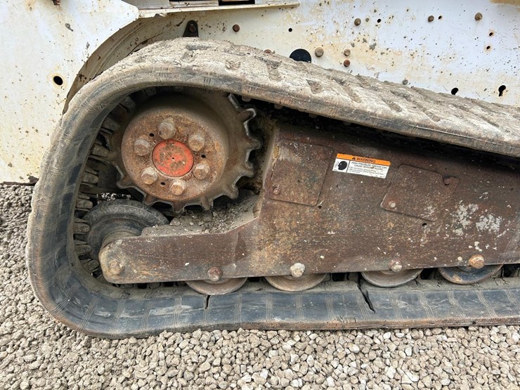 bobcat-t180-image-14