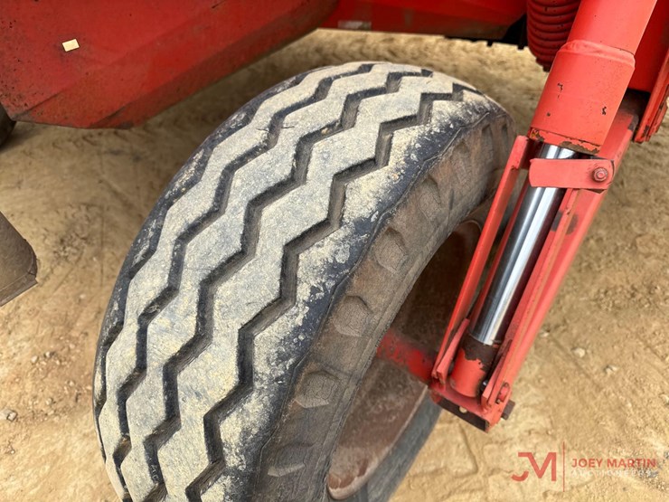 kuhn-fc302-image-8