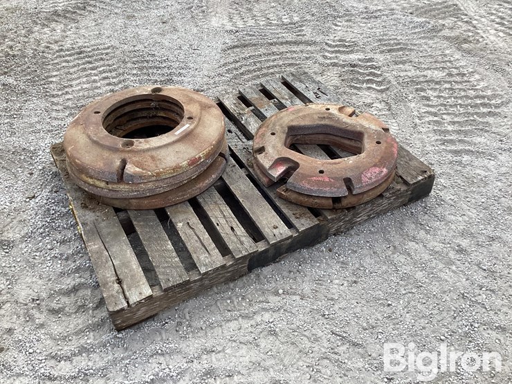 case-ih-&-oliver-rear-end-tractor-weights-image-4