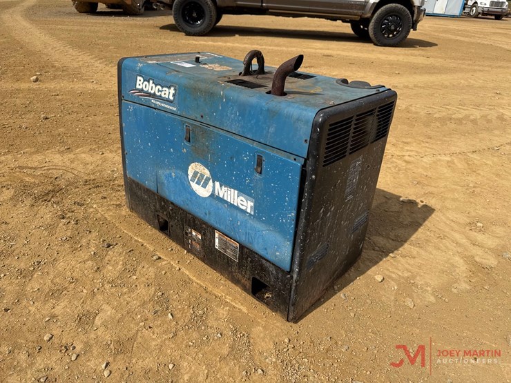 miller-bobcat-250-welder/generator-image-3