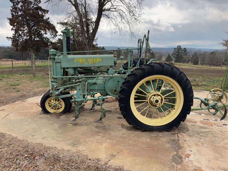john-deere-a-image-2