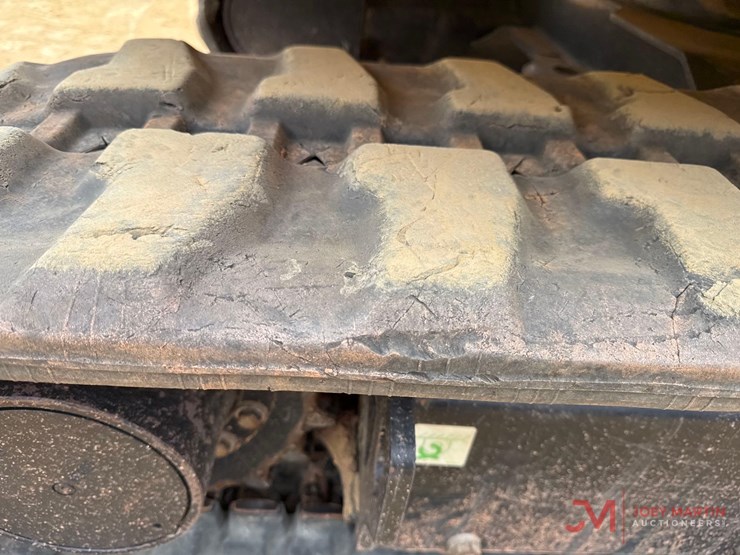 2023-caterpillar-306-cr-image-5