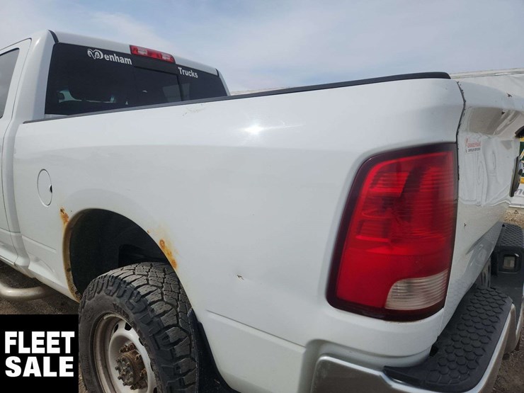 2013-dodge-2500-image-43