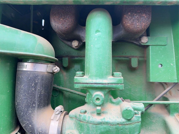 john-deere-420-image-26