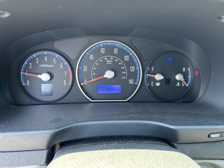 hyundai-santa-fe-image-10