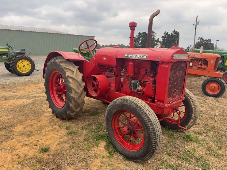 mccormick-deering-w-30-image-7