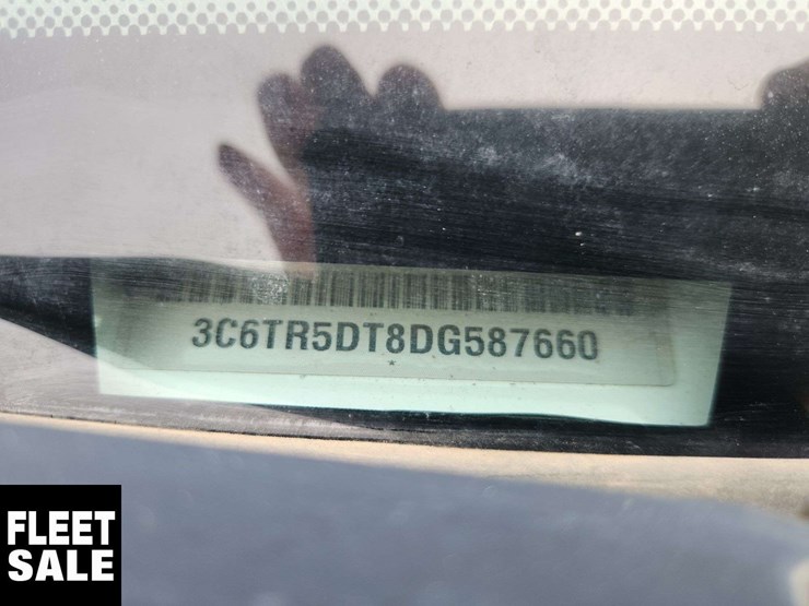 2013-dodge-2500-image-16