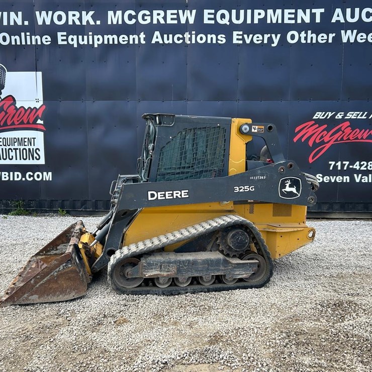 2021 DEERE 325G