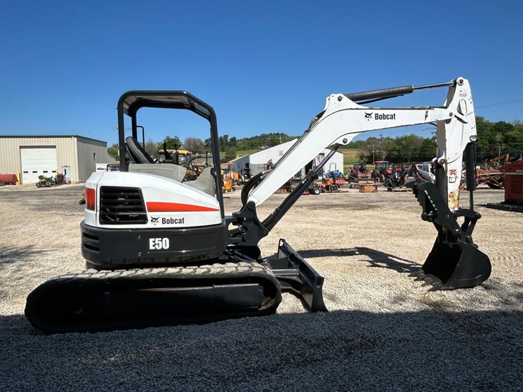bobcat-e50-image-5