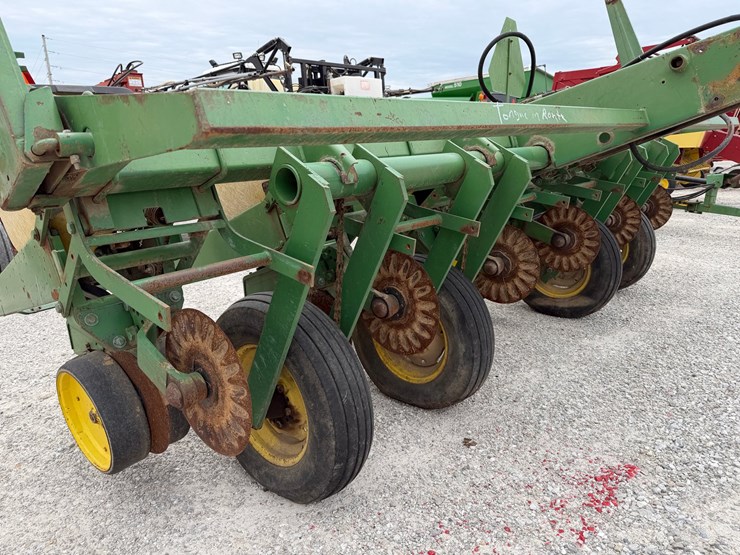 john-deere-7000-image-4