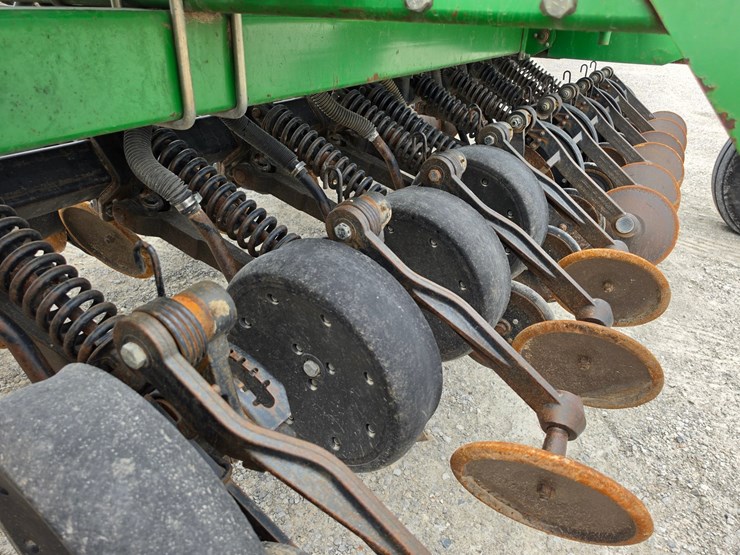 2002-john-deere-1590-image-8