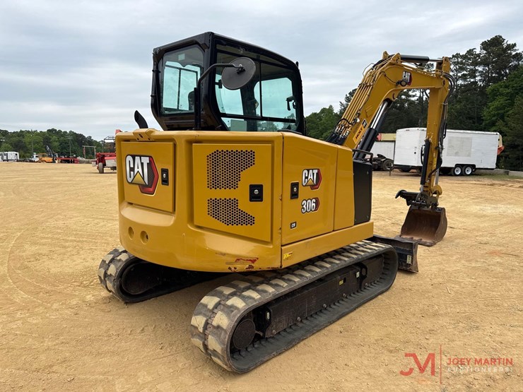 2023-caterpillar-306-cr-image-4