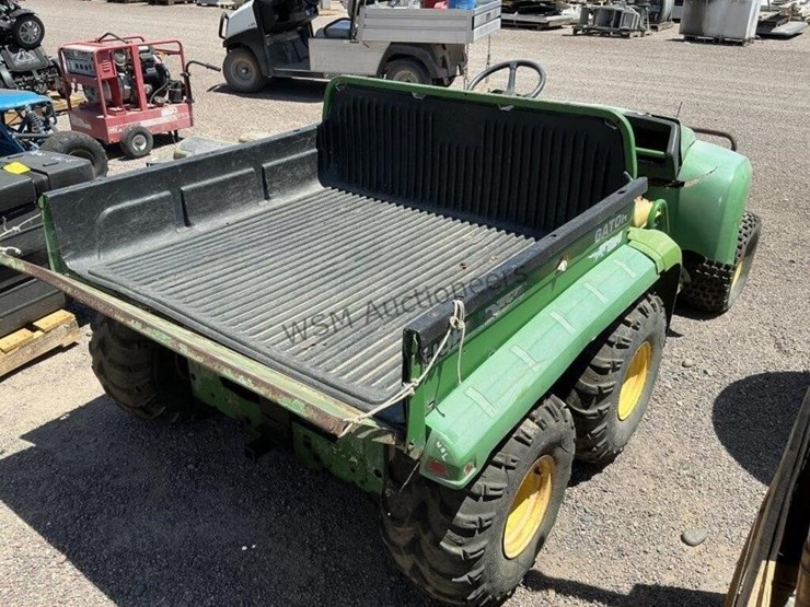 john-deere-gator-image-3