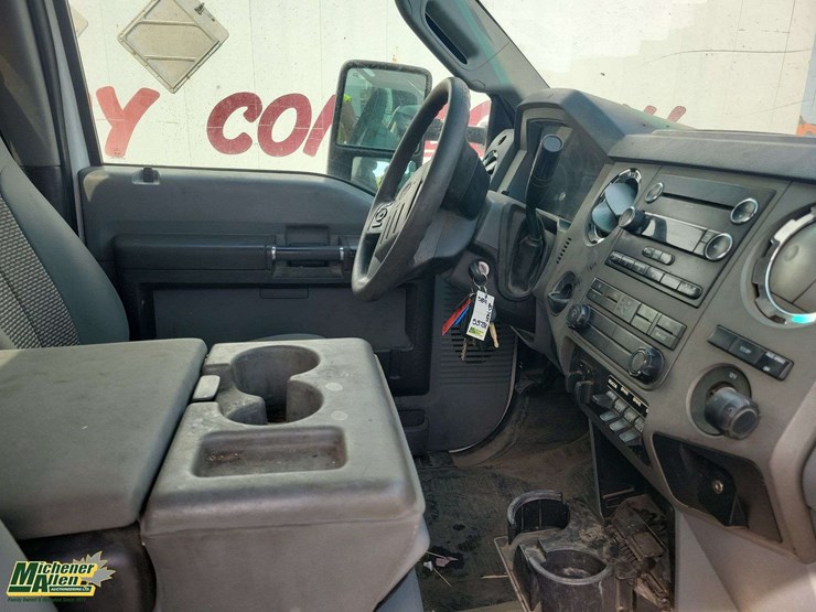 2012-ford-f450-image-24