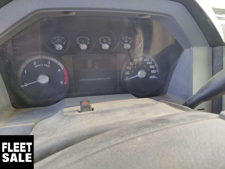 2015-ford-f350-image-8