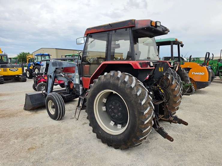1992-case-ih-5120-image-16