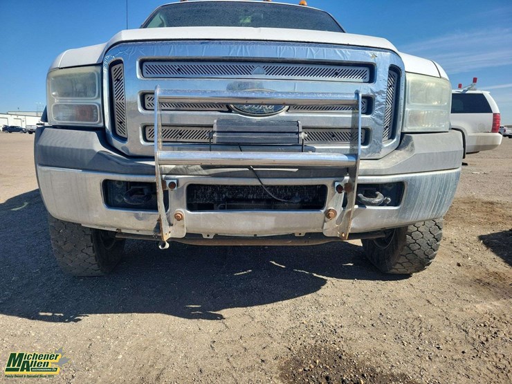 2006-ford-f450-image-41