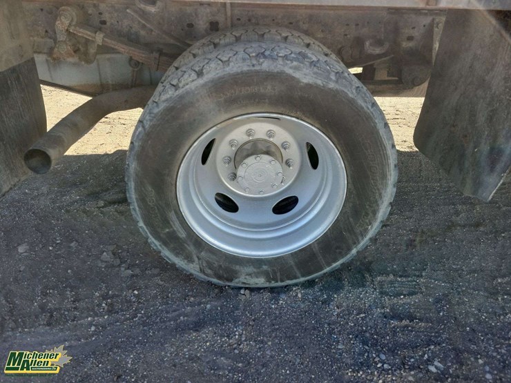2006-ford-f450-image-11