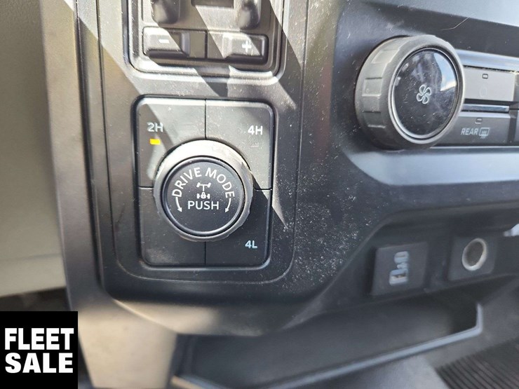 2021-ford-f150-image-21