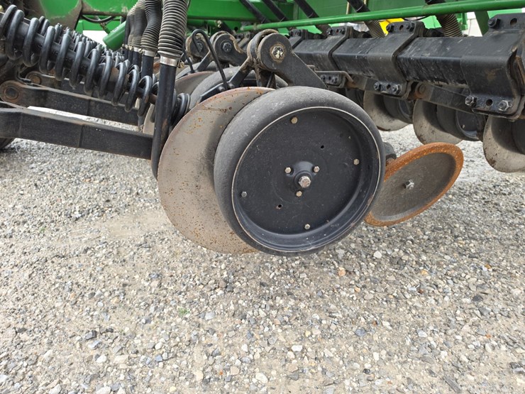 2007-john-deere-1590-image-7