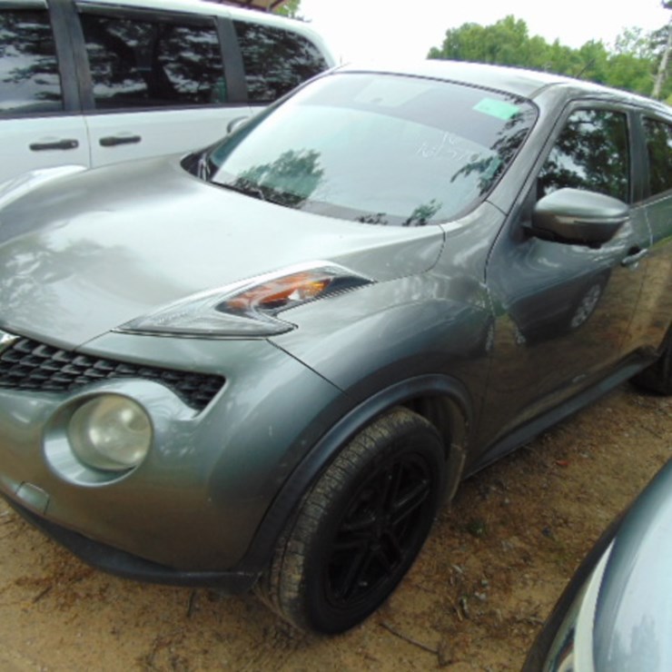 2016 NISSAN JUKE