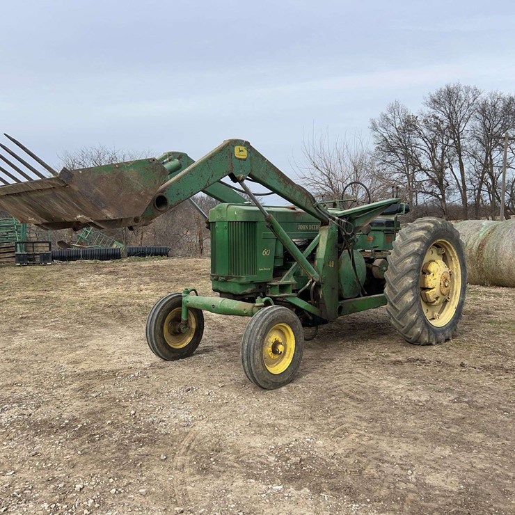 JOHN DEERE 48