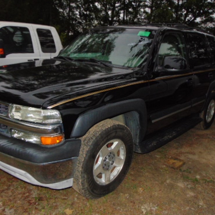 2004 CHEVROLET TAHOE