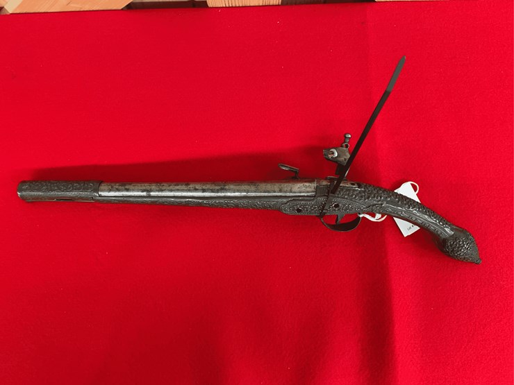 flintlock-miquelet-pistol-with-ornate-metalwork-image-3