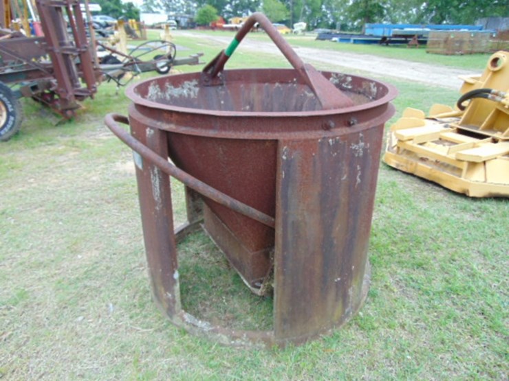 gar-bro-1yd-cement-hopper-image-2