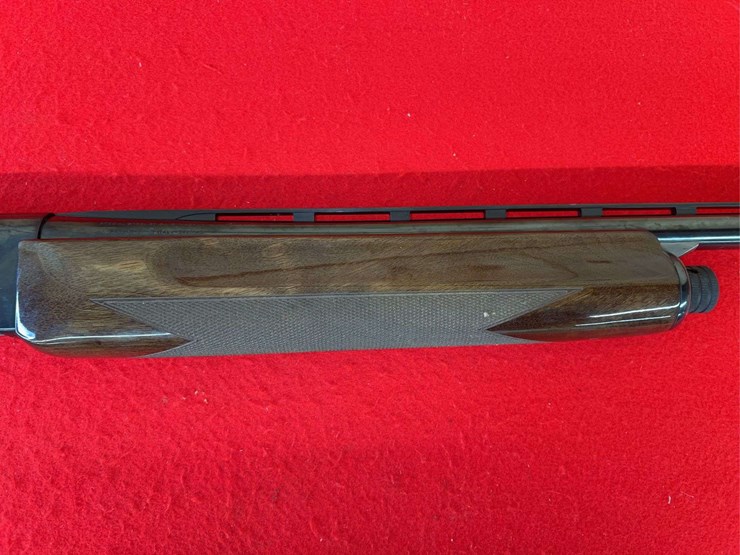 browning-b-80-semi-auto-shotgun-20-gauge-image-8