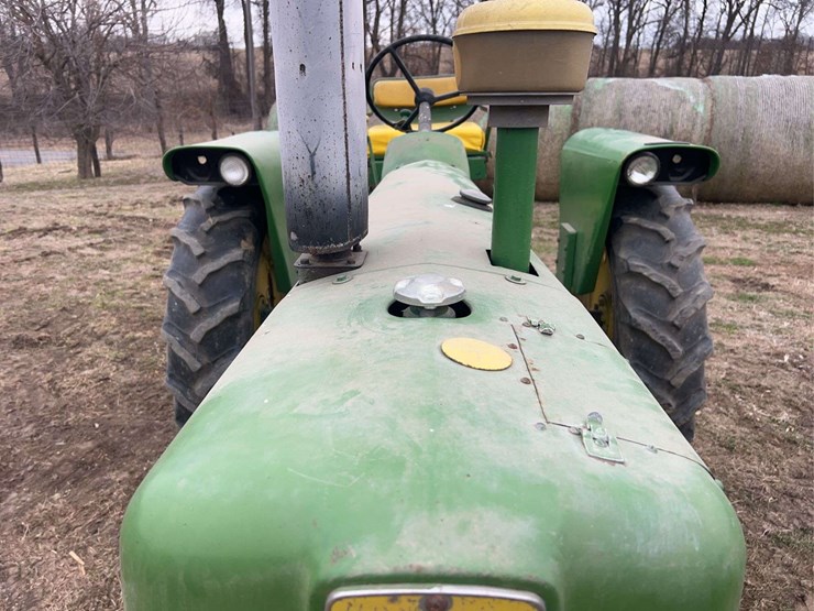 john-deere-530-image-12