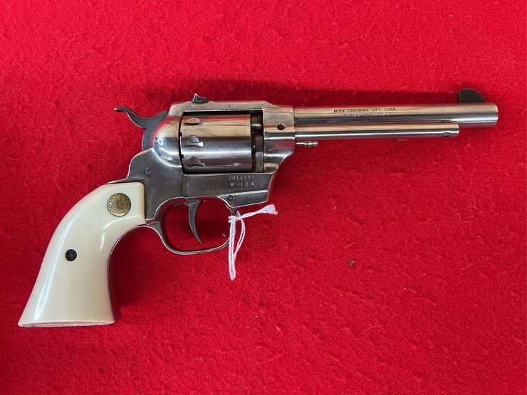 high-standard-double-nine-revolver-.22-caliber-image-12