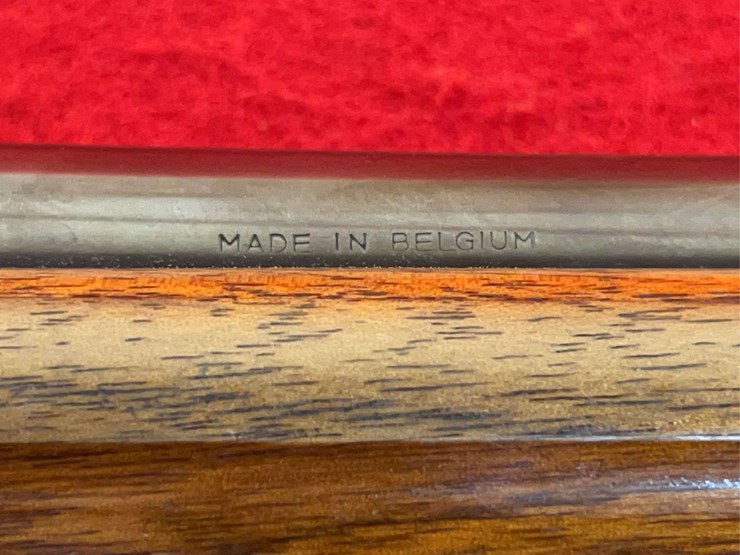 browning-arms-company-twenty-gauge-semi-automatic-shotgun-image-18