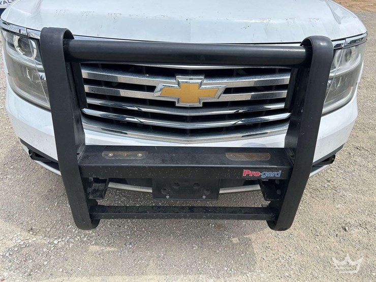 2020-chevrolet-tahoe-image-25