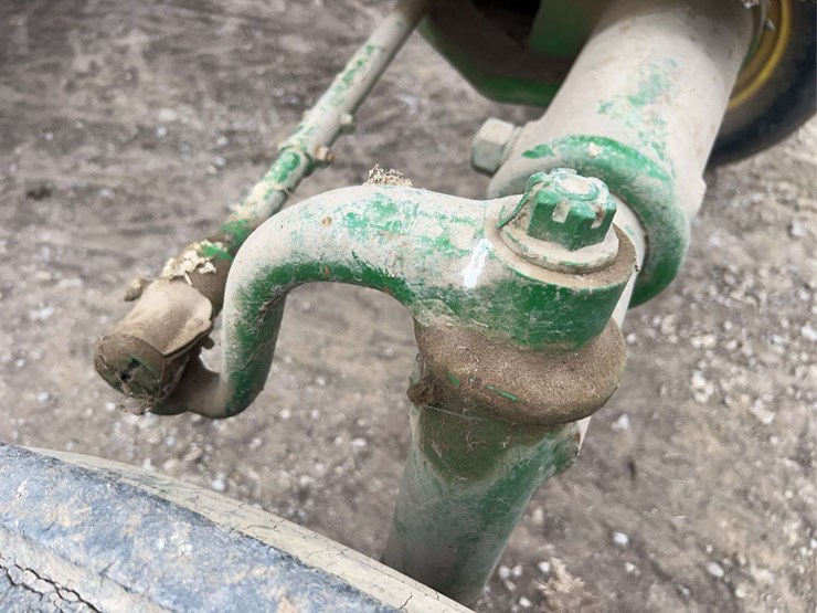 john-deere-70-image-21