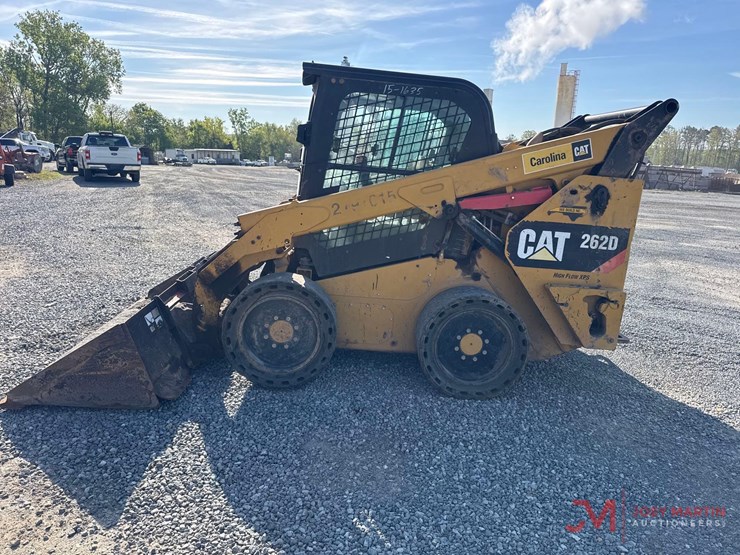 2014-caterpillar-262d-image-5