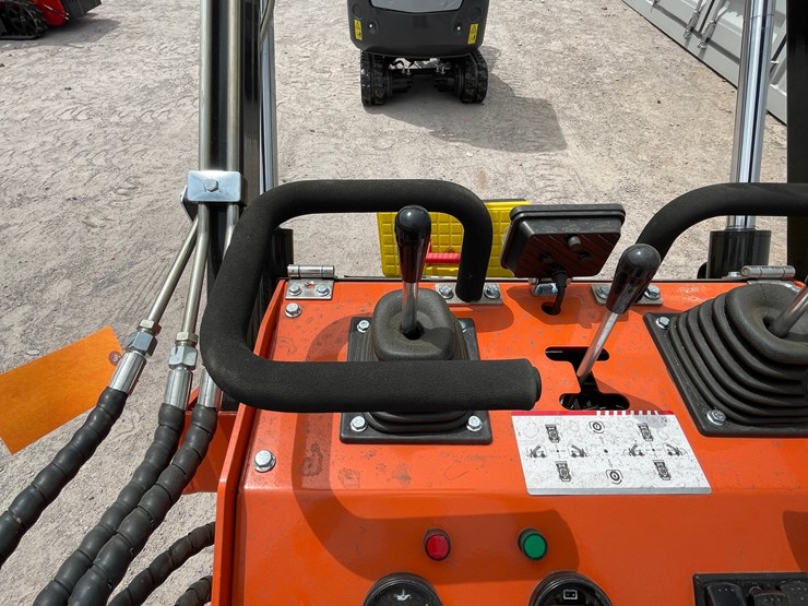 #3053-•-unused-2026-skid-steer-loader-image-14