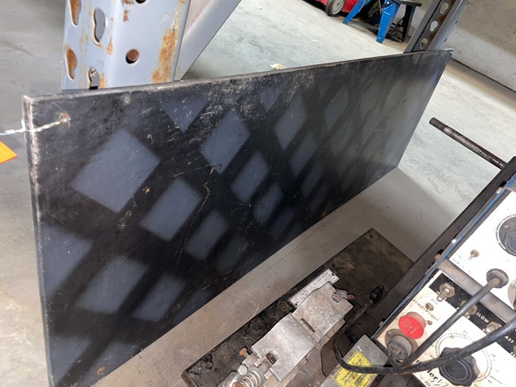 #2540-•-black-plastic,-1/2"-thick-(pr13)-image-1