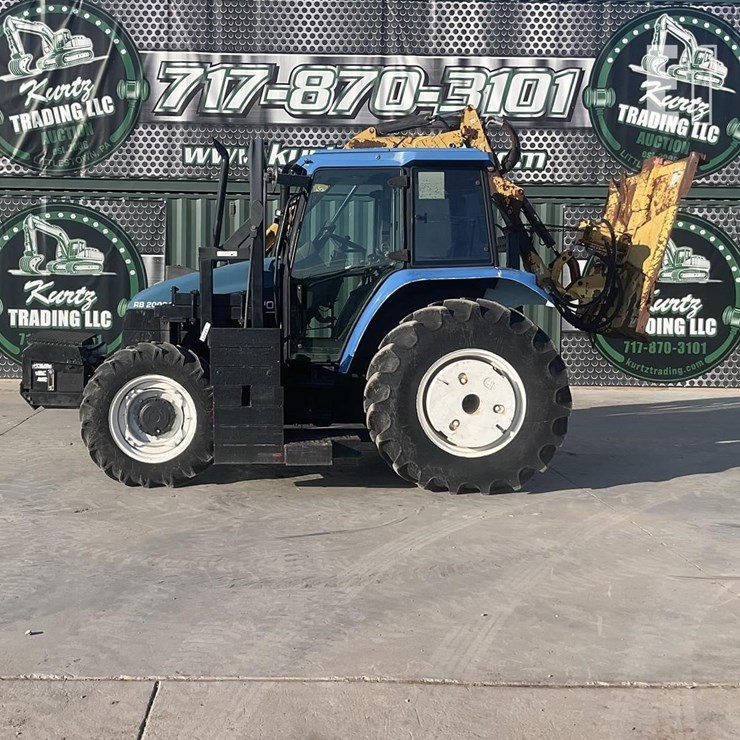 2000 NEW HOLLAND TS110