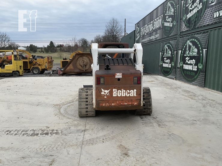 2004-bobcat-t300-image-3