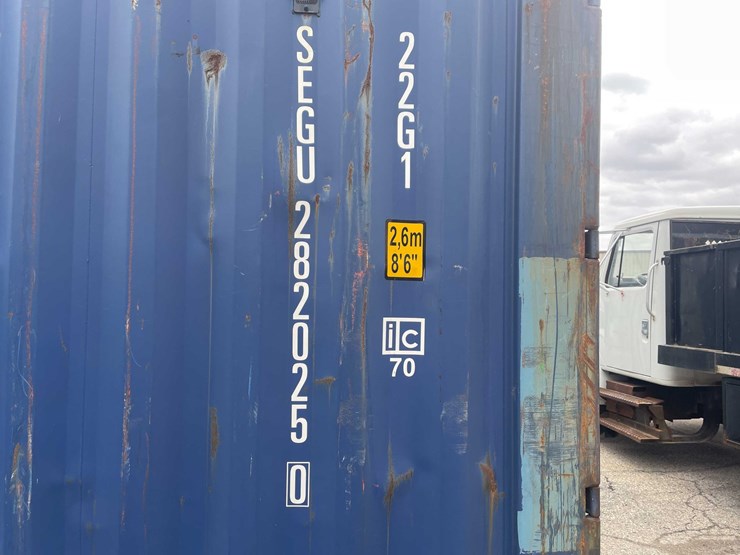 #1498-•-20'-shipping-container-image-5