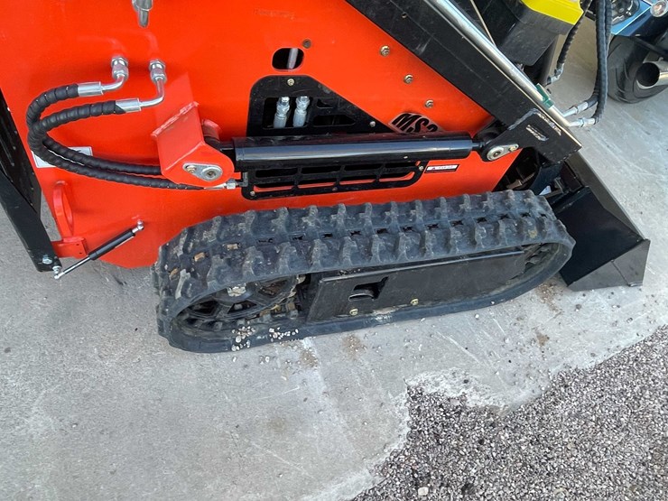#252-•-mini-skid-steer-image-15