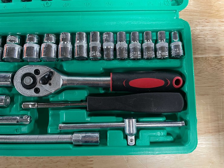#2567-•-46-piece-socket-set-(cw)-image-4